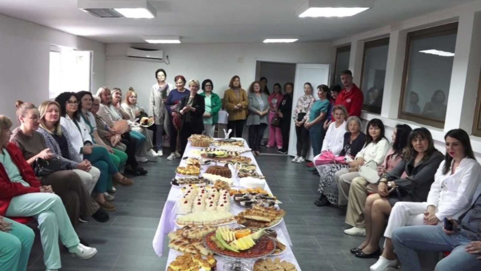 Медицинске сестре и техничари нашег Дома здравља обележиле су свој дан