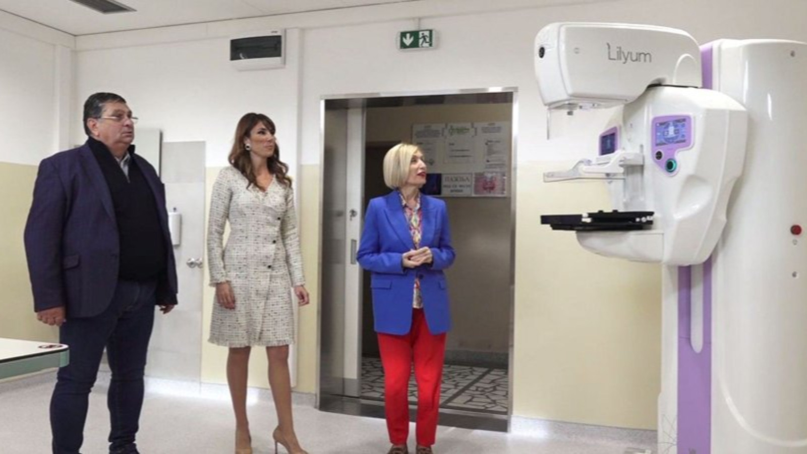 Нови мамограф и опрема за очно одељење Дому здравља у Старој Пазови